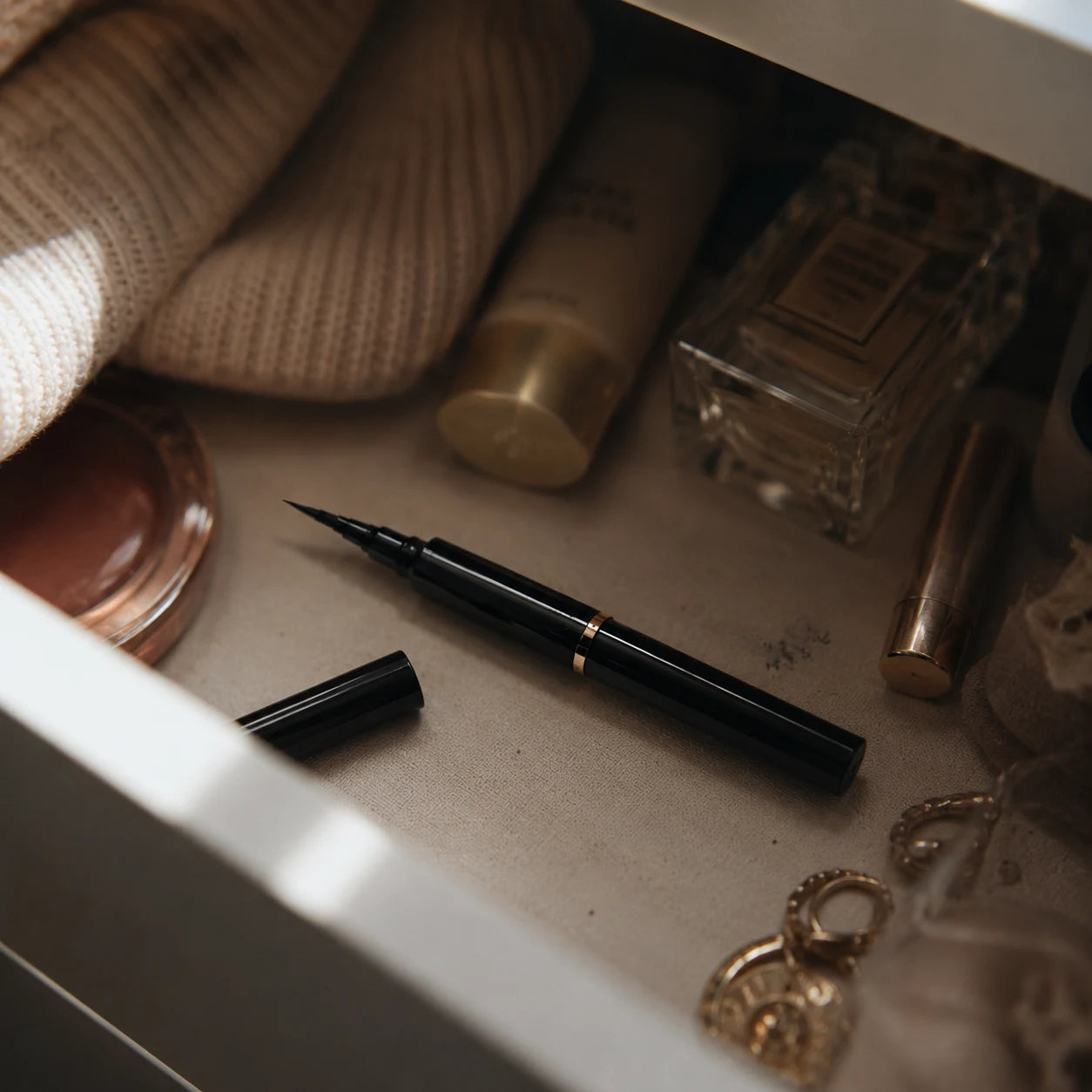Drawer Image